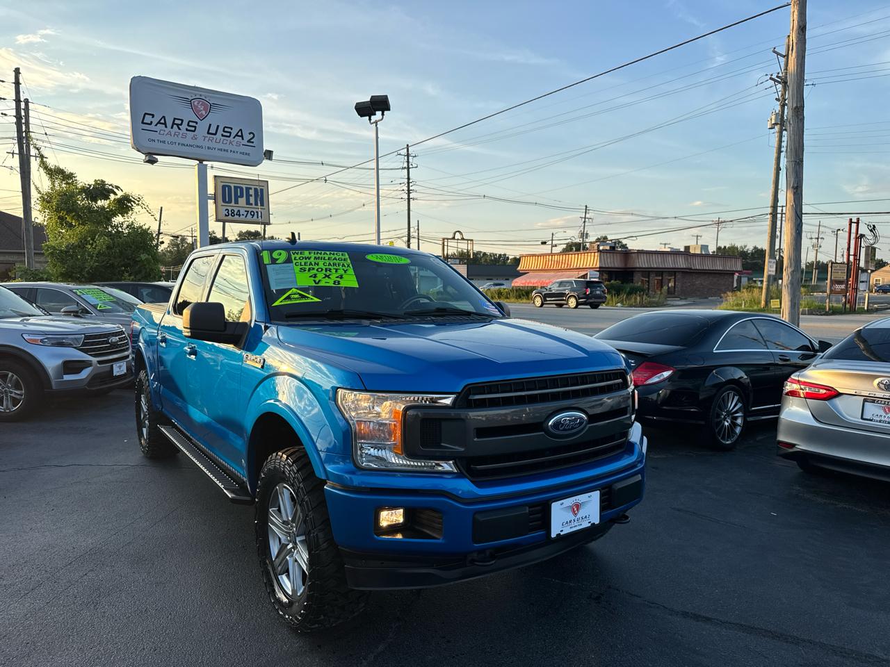 Ford F-150 4WD SuperCrew 150" XLT 2019