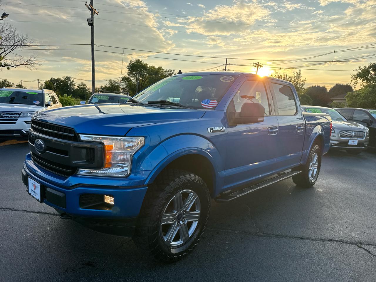 Ford F-150 4WD SuperCrew 150" XLT 2019