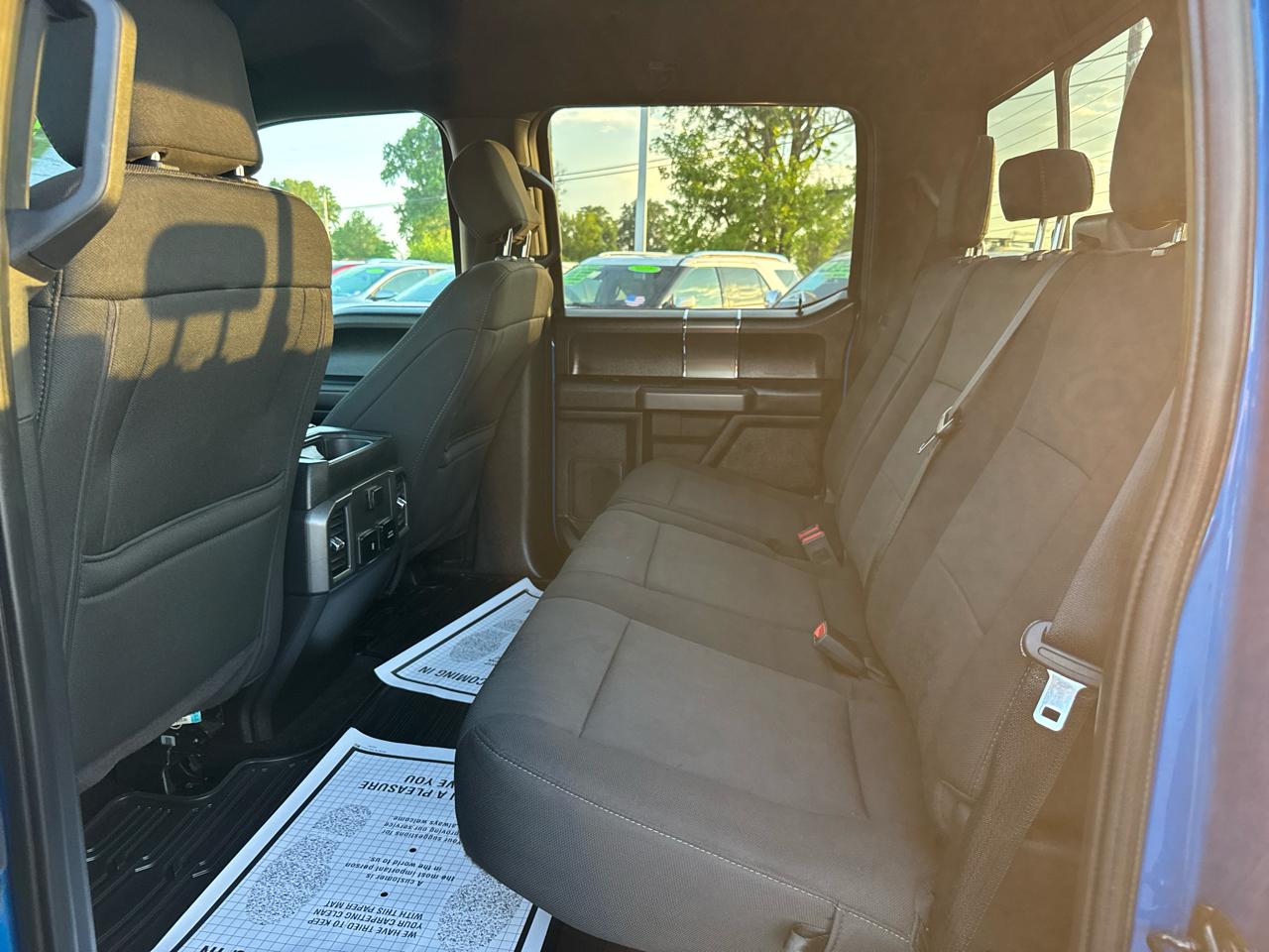 Ford F-150 4WD SuperCrew 150" XLT 2019