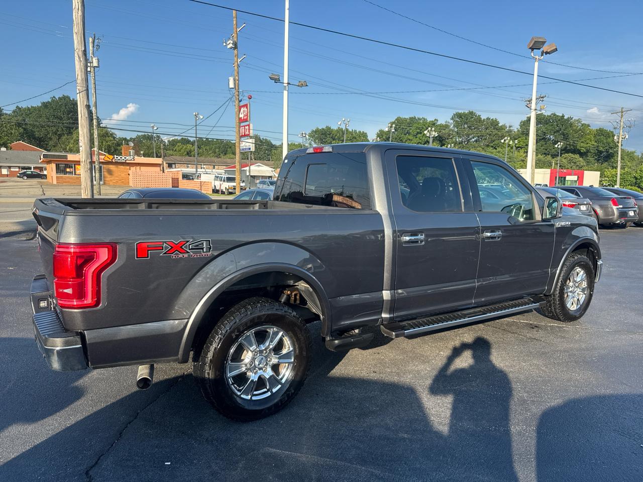 Ford F-150 4WD SuperCab 133" Lariat 2016