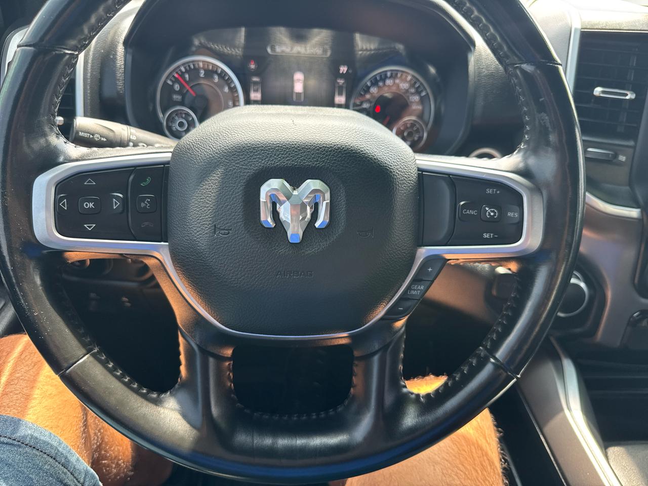 RAM 1500 Big Horn Quad Cab 2WD 2022