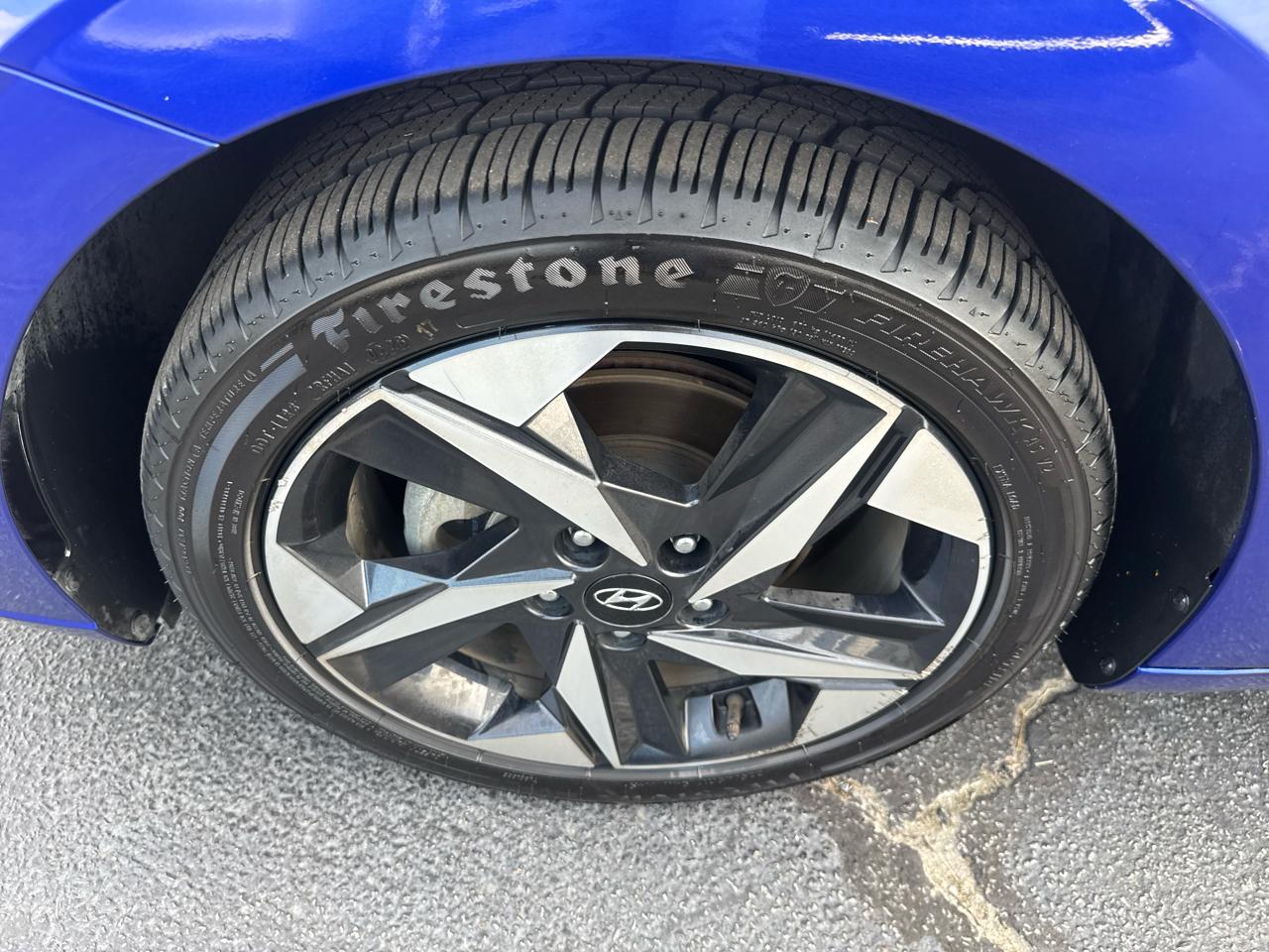 Hyundai Elantra Limited Hybrid 2023