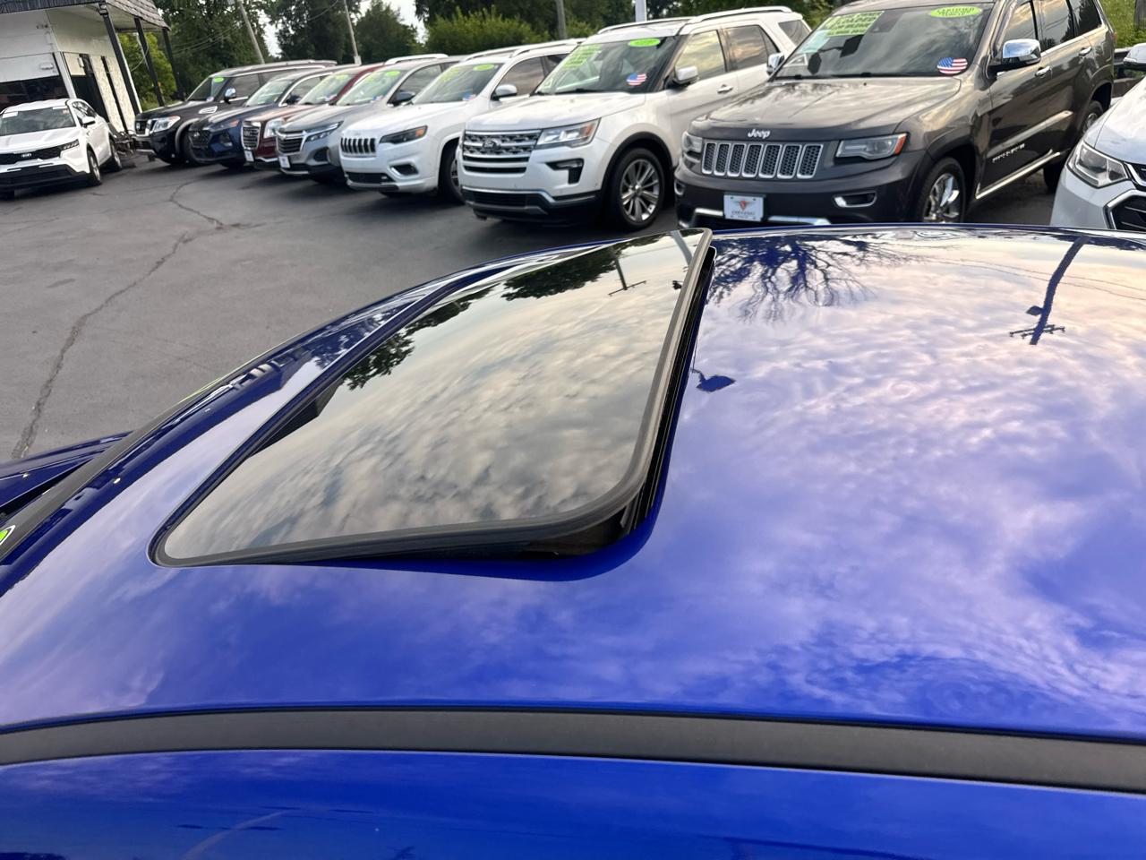 Hyundai Elantra Limited Hybrid 2023