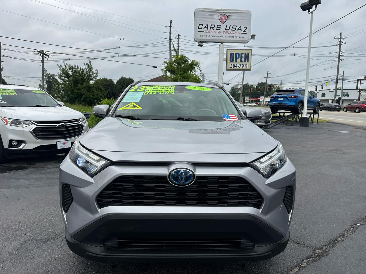 Toyota RAV4 Hybrid XLE 2023