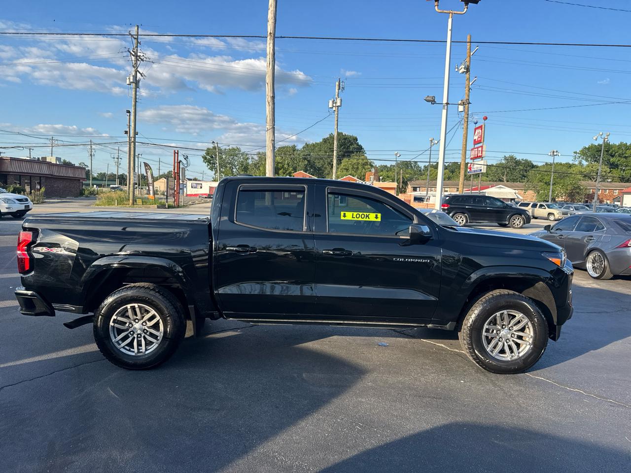 Chevrolet Colorado LT Crew Cab 4WD 2023