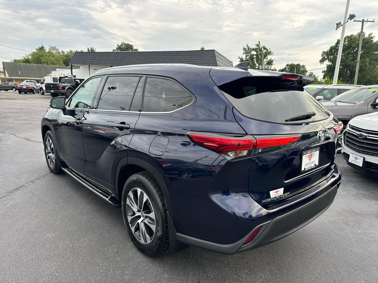 Toyota Highlander XLE AWD V6 2021