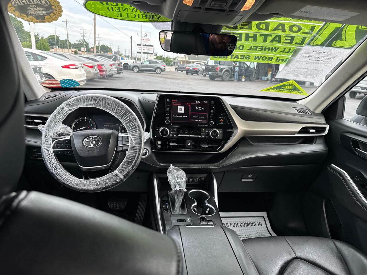 Toyota Highlander XLE AWD V6 2021