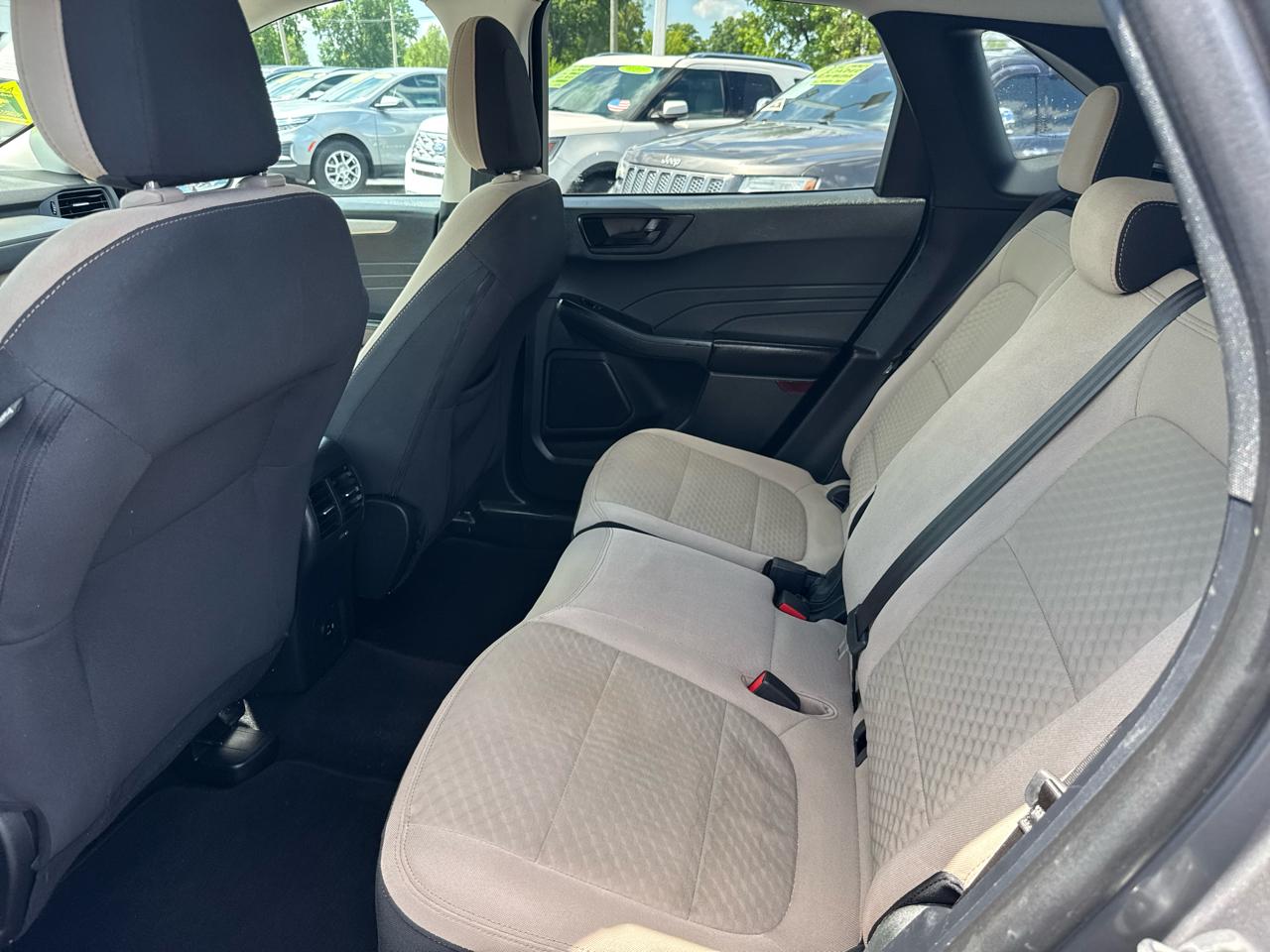 Ford Escape Hybrid SE AWD 2022