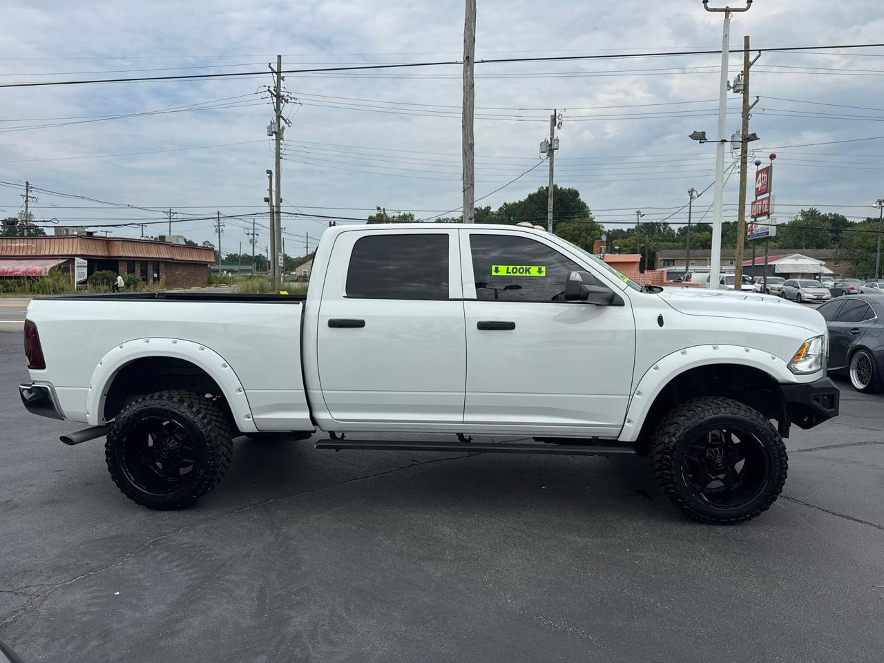 RAM 2500 Tradesman Crew Cab SWB 4WD 2018