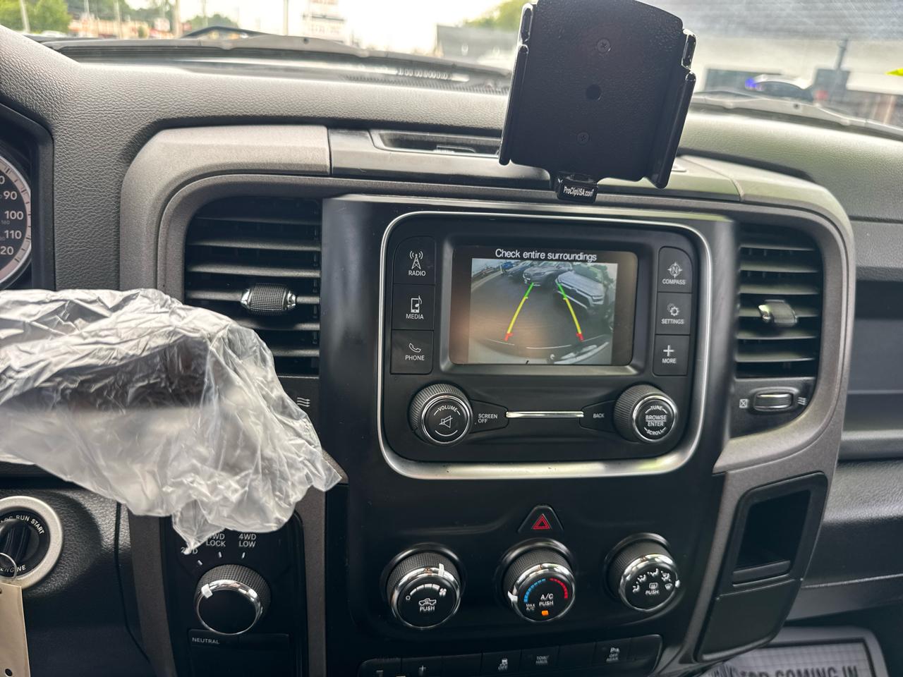 RAM 2500 Tradesman Crew Cab SWB 4WD 2018