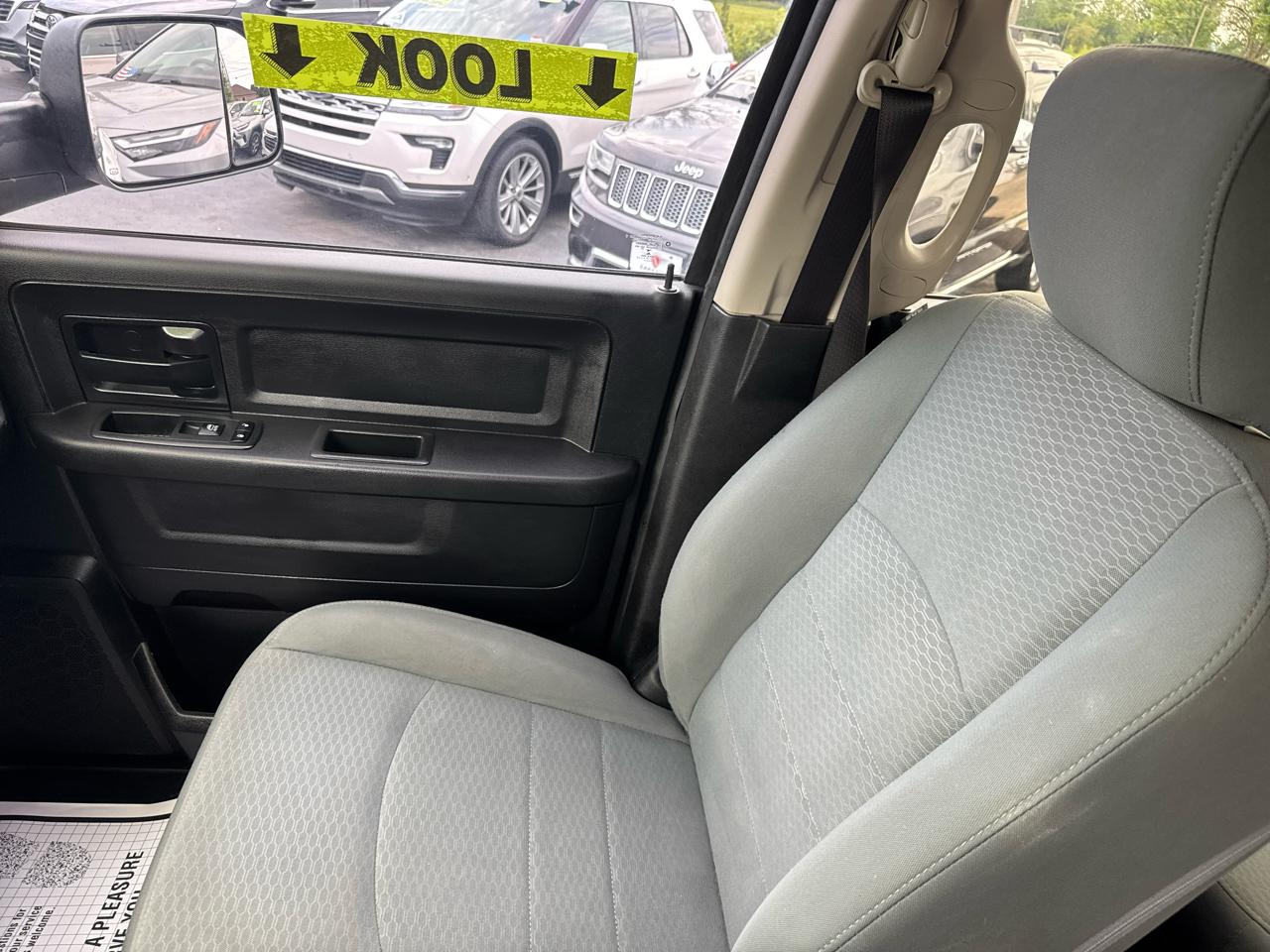 RAM 2500 Tradesman Crew Cab SWB 4WD 2018