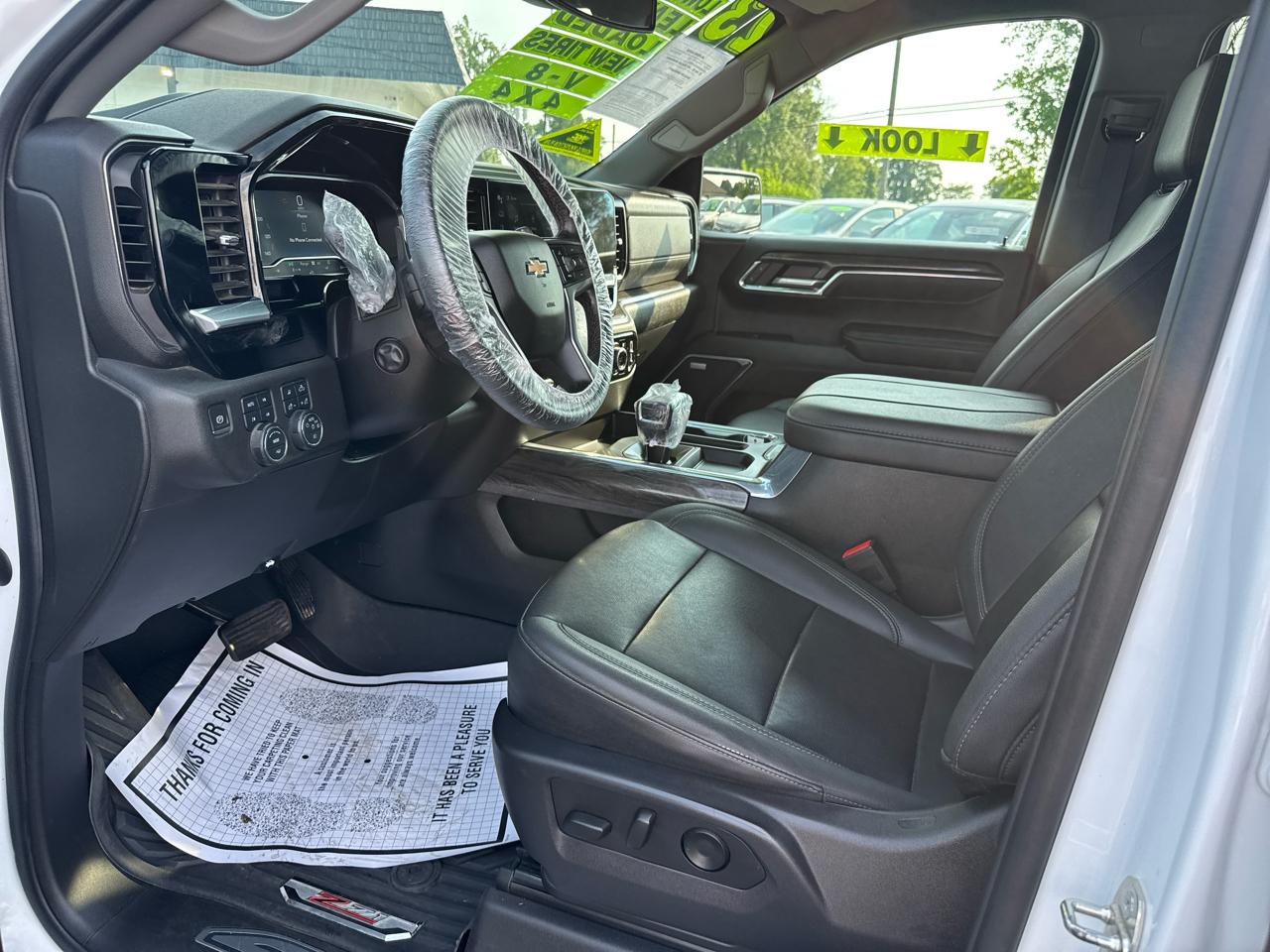 Chevrolet Silverado 1500 4WD Crew Cab 143.5" LTZ 2023