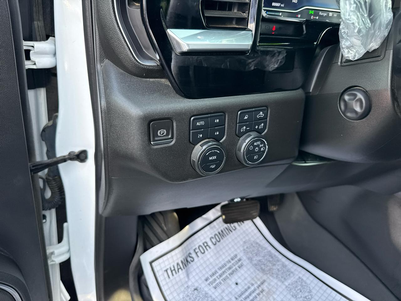 Chevrolet Silverado 1500 4WD Crew Cab 143.5" LTZ 2023
