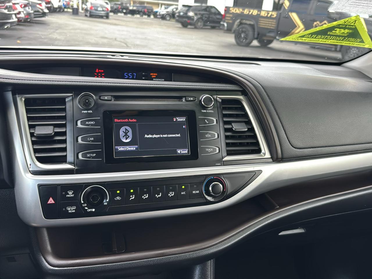 Toyota Highlander LE Plus AWD V6 2019