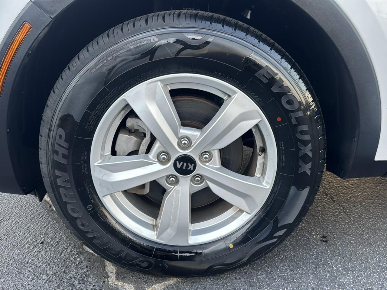 Kia Sorento LX 2WD 2021