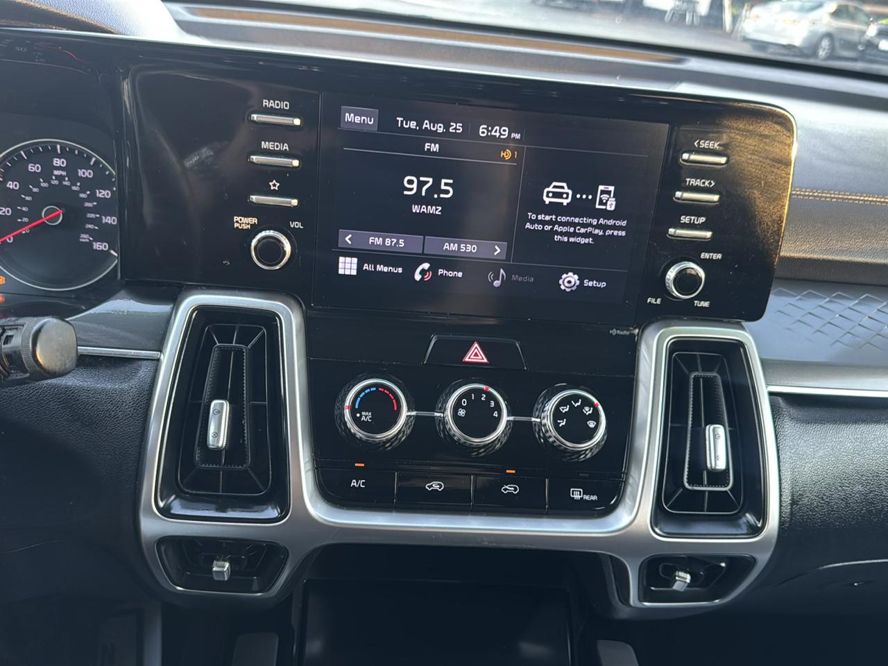 Kia Sorento LX 2WD 2021