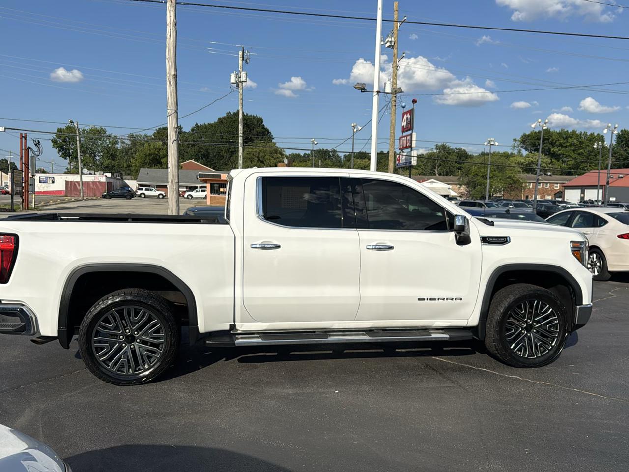 GMC Sierra 1500 4WD Crew Cab 147" SLT 2019