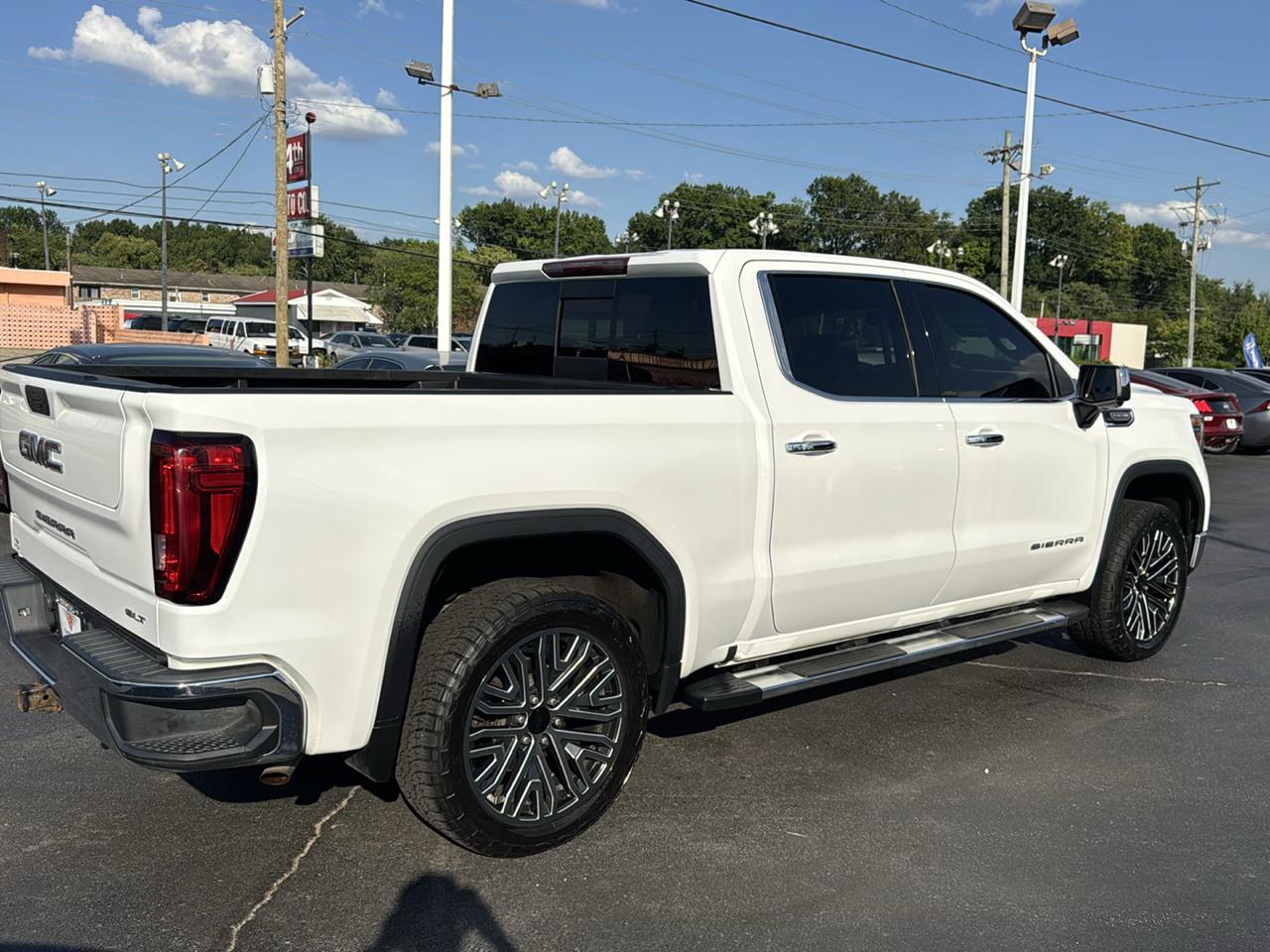 GMC Sierra 1500 4WD Crew Cab 147" SLT 2019