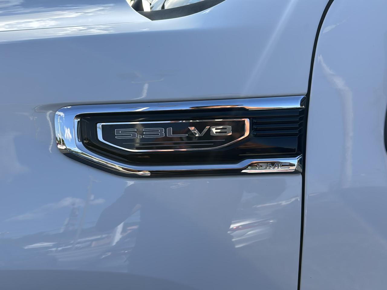 GMC Sierra 1500 4WD Crew Cab 147" SLT 2019