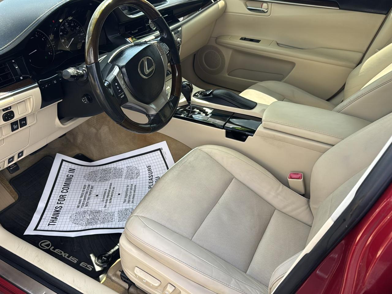 Lexus ES 350 Sedan 2013