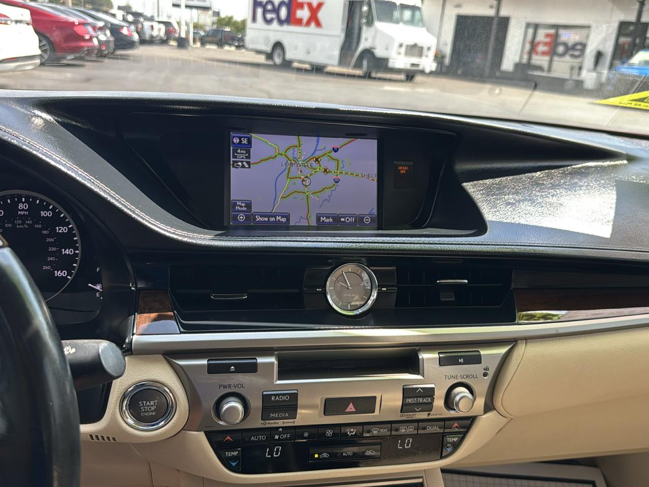 Lexus ES 350 Sedan 2013