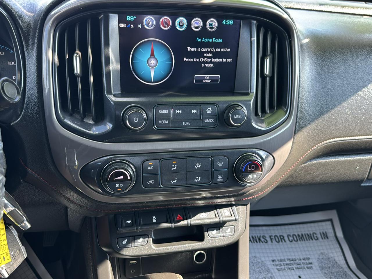 GMC Canyon 4WD Crew Cab 140.5" All Terrain w/Leather 2018