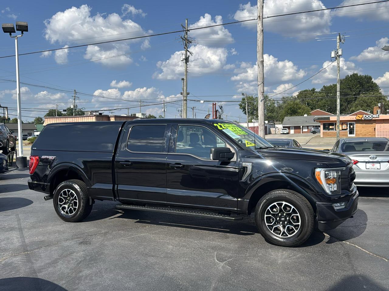 Ford F-150 4WD SuperCab 163" XLT w/Midbox Prep 2022