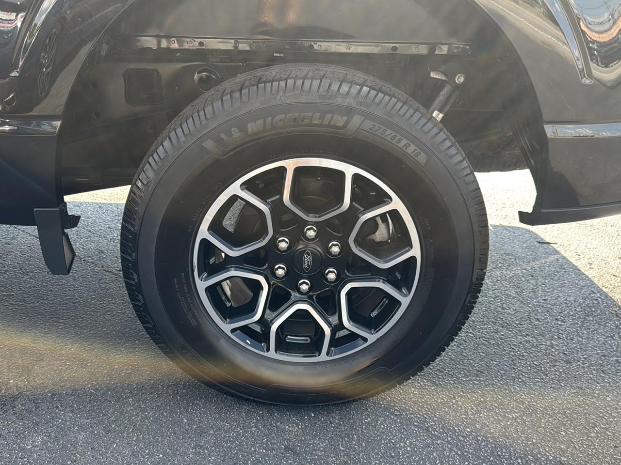 Ford F-150 4WD SuperCab 163" XLT w/Midbox Prep 2022