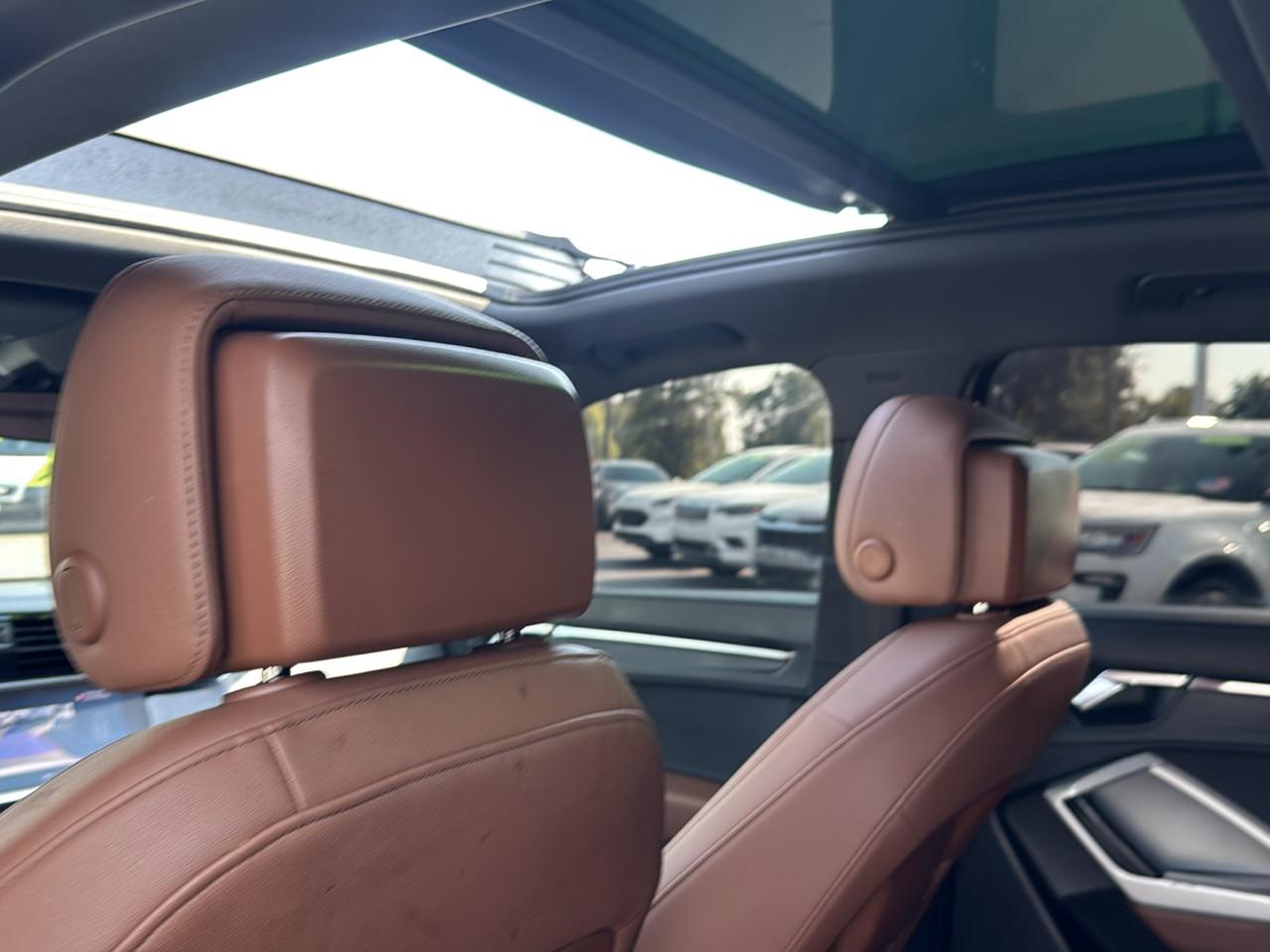 Audi Q3 S line Premium quattro 2021