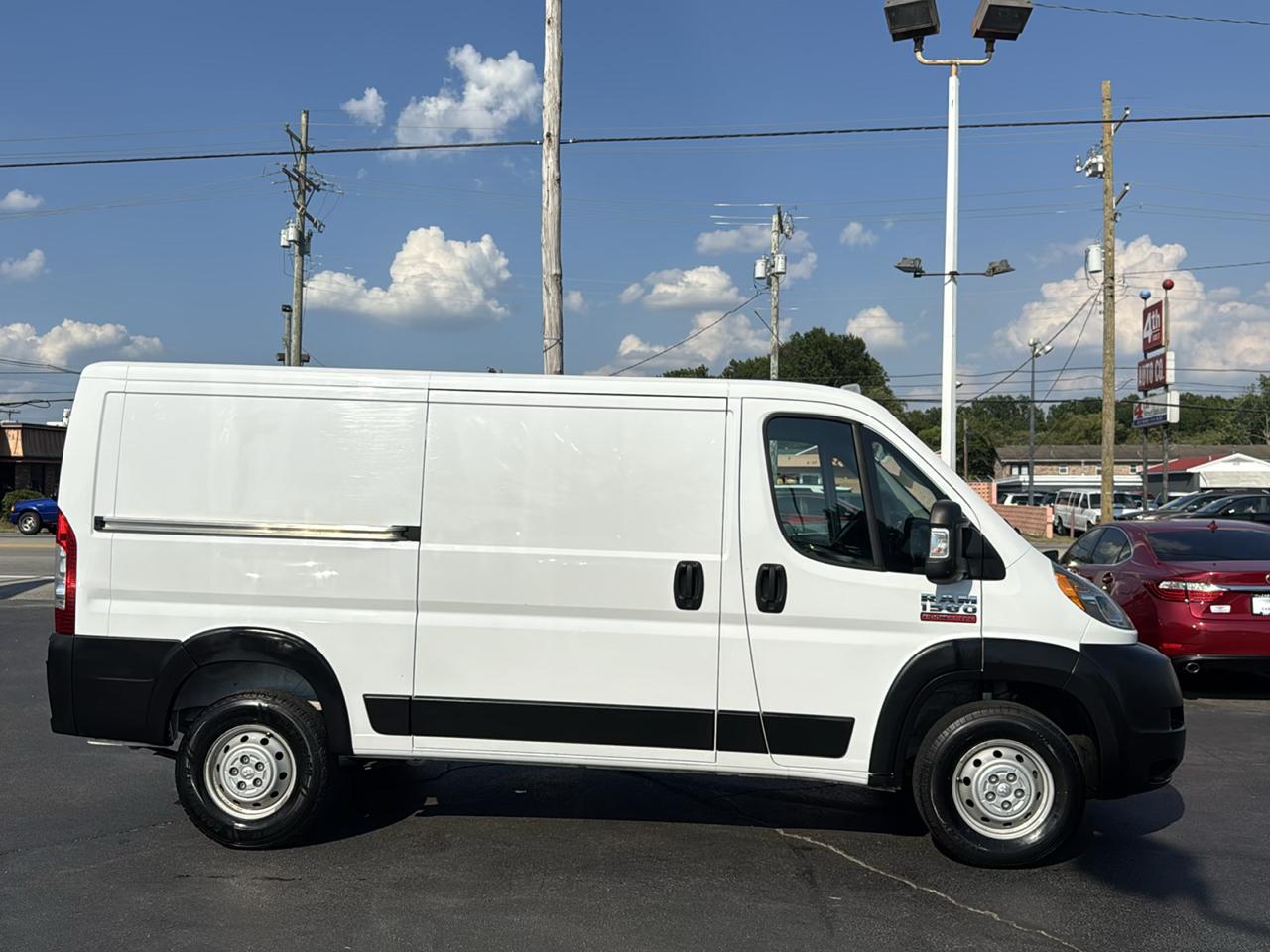 RAM Promaster 1500 Low Roof Tradesman 136-in. WB 2019