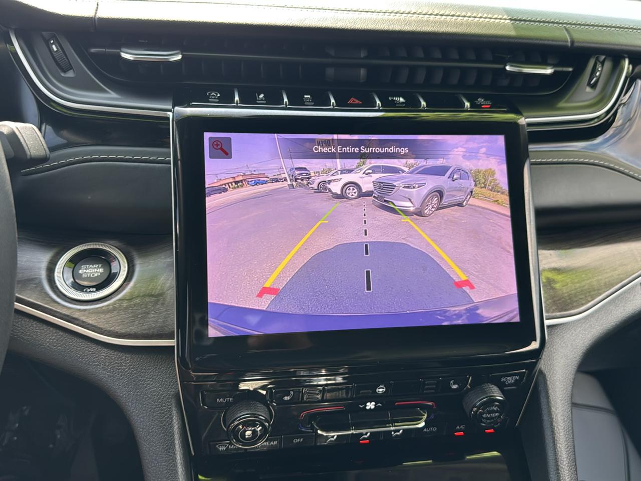 Jeep Grand Cherokee Limited 4WD 2023