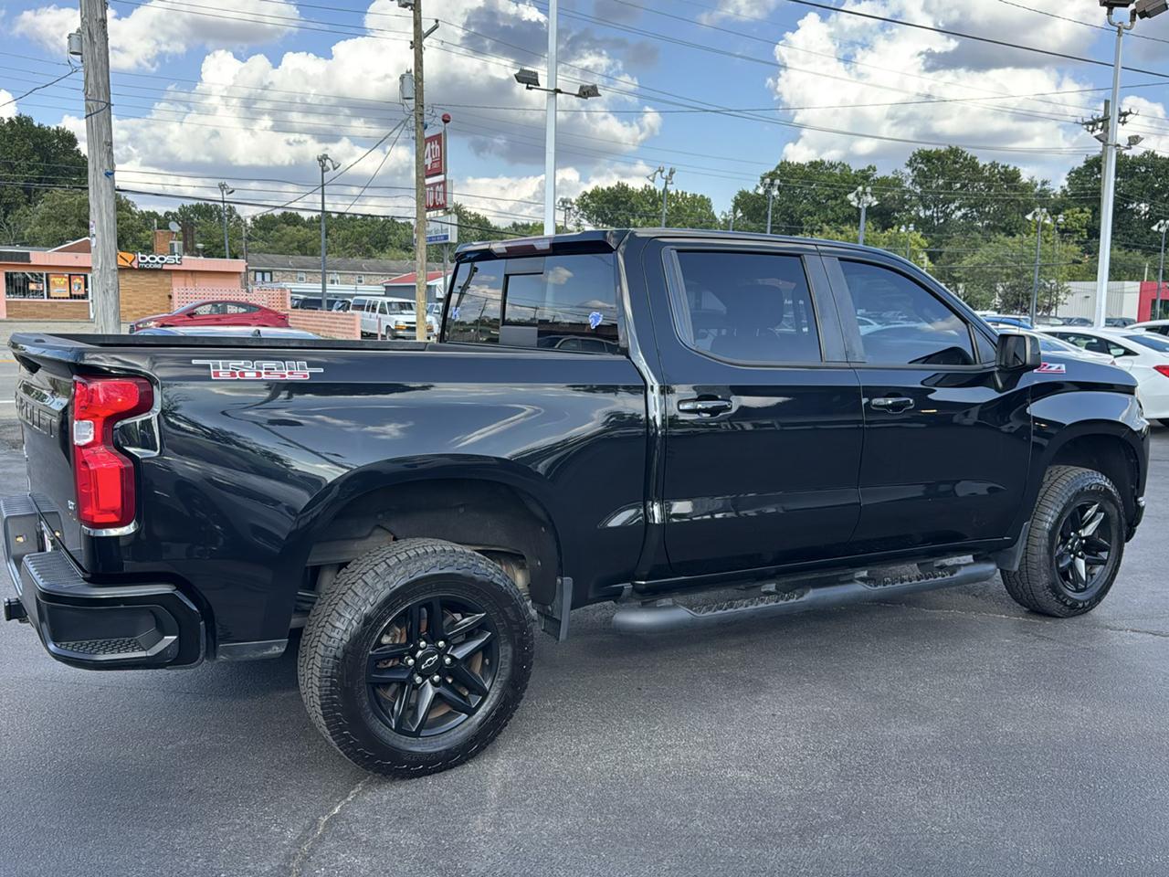Chevrolet Silverado 1500 4WD Crew Cab 147" LT Trail Boss 2019