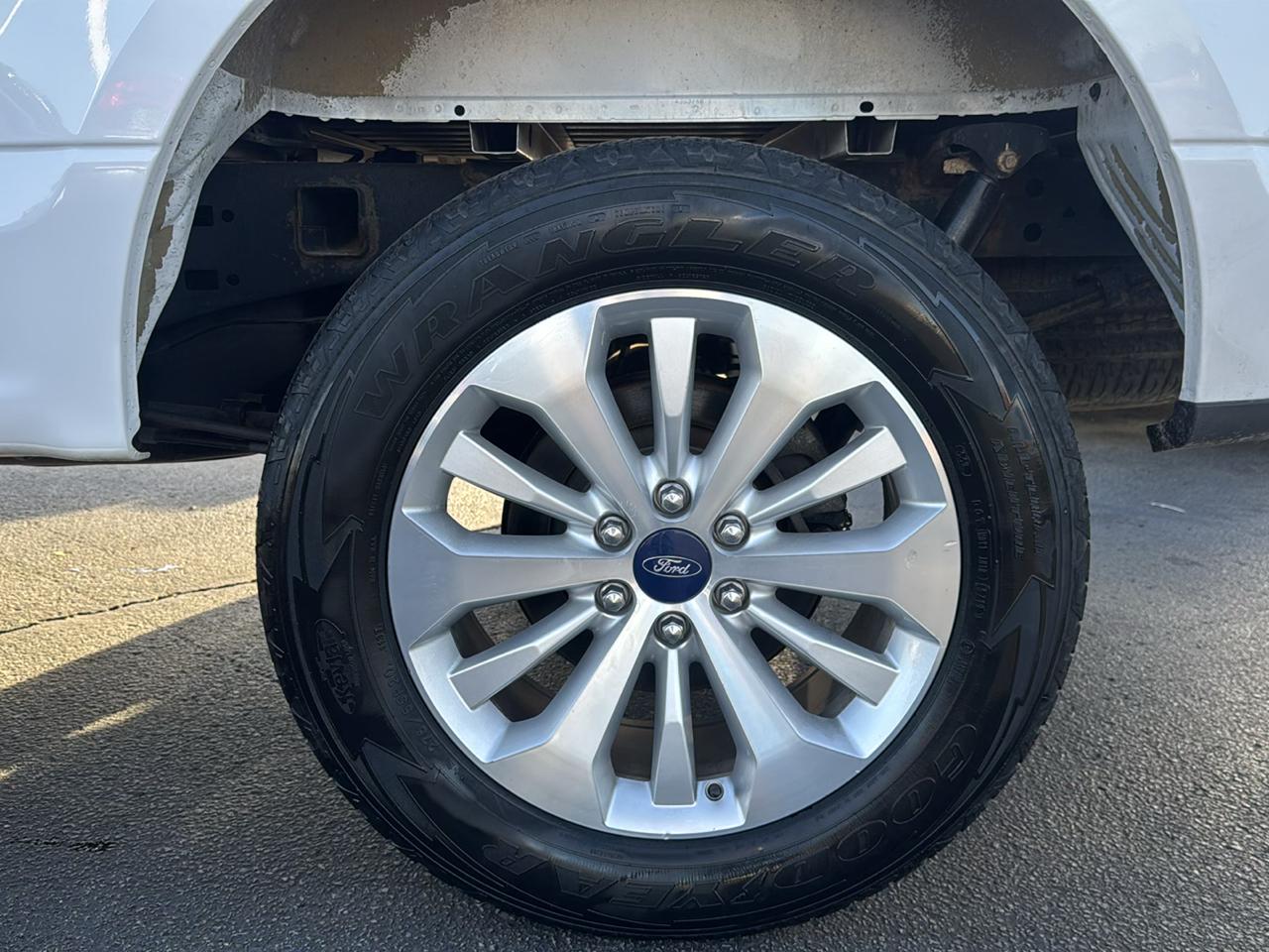 Ford F-150 4WD SuperCab 133" XLT 2016