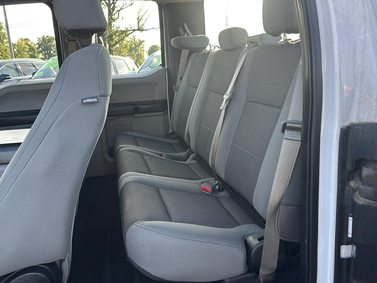 Ford F-150 4WD SuperCab 133" XLT 2016
