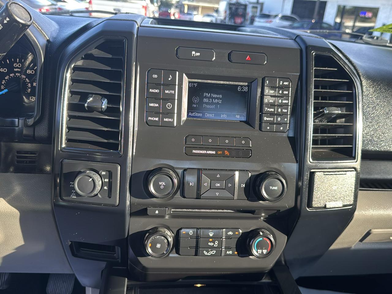 Ford F-150 4WD SuperCab 133" XLT 2016