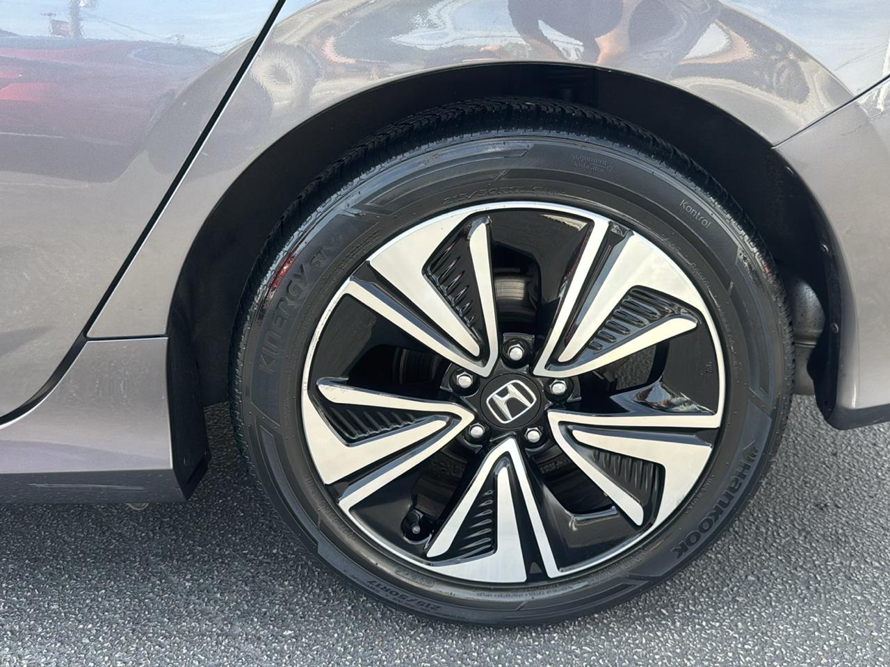 Honda Civic EX-T Sedan CVT 2018