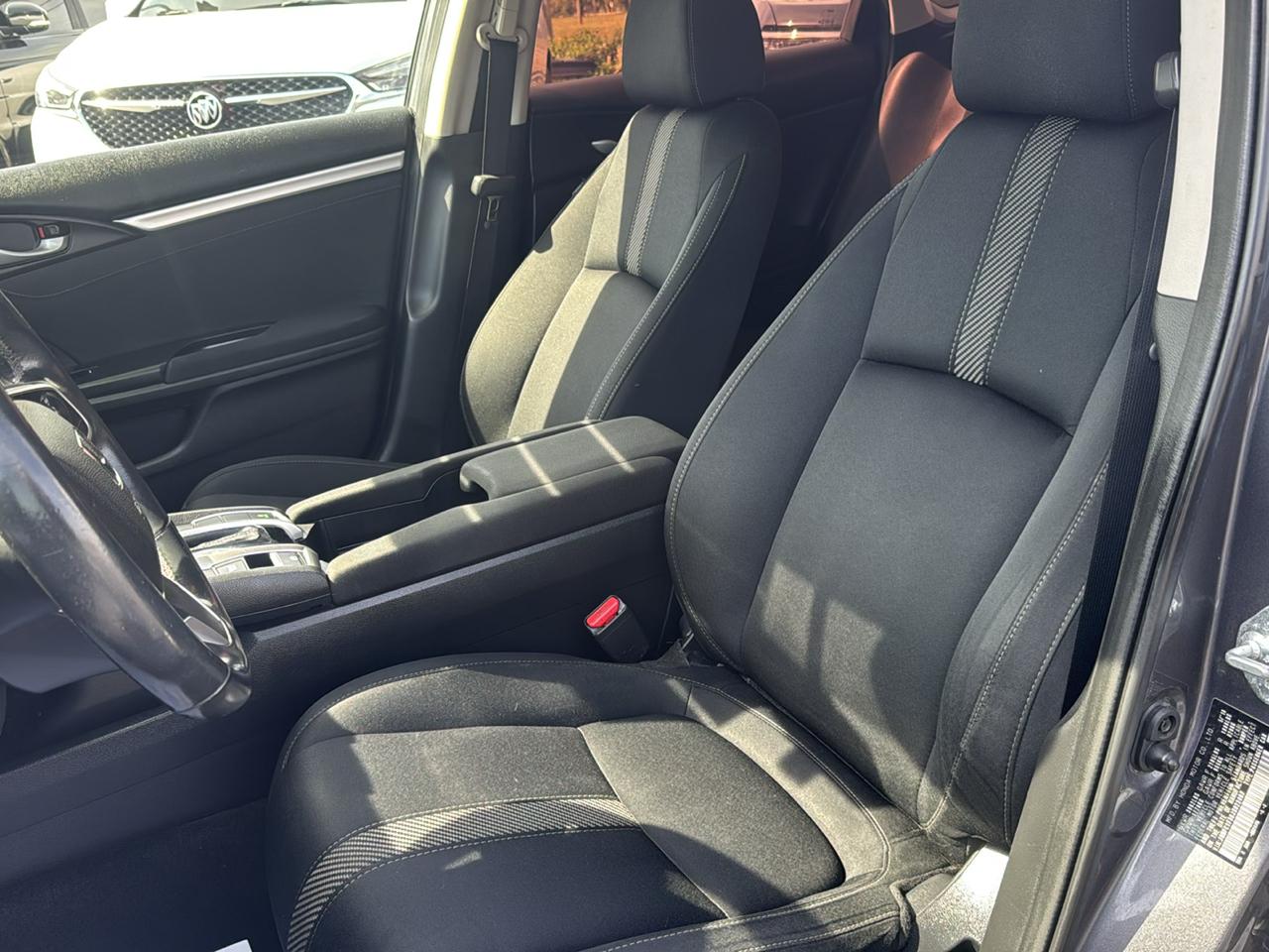 Honda Civic EX-T Sedan CVT 2018