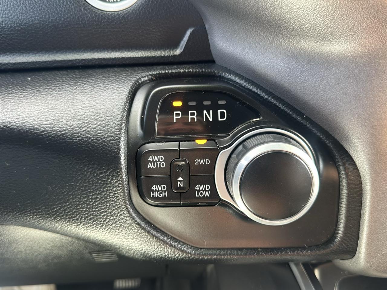 RAM 1500 Big Horn Crew Cab LWB 4WD 2022