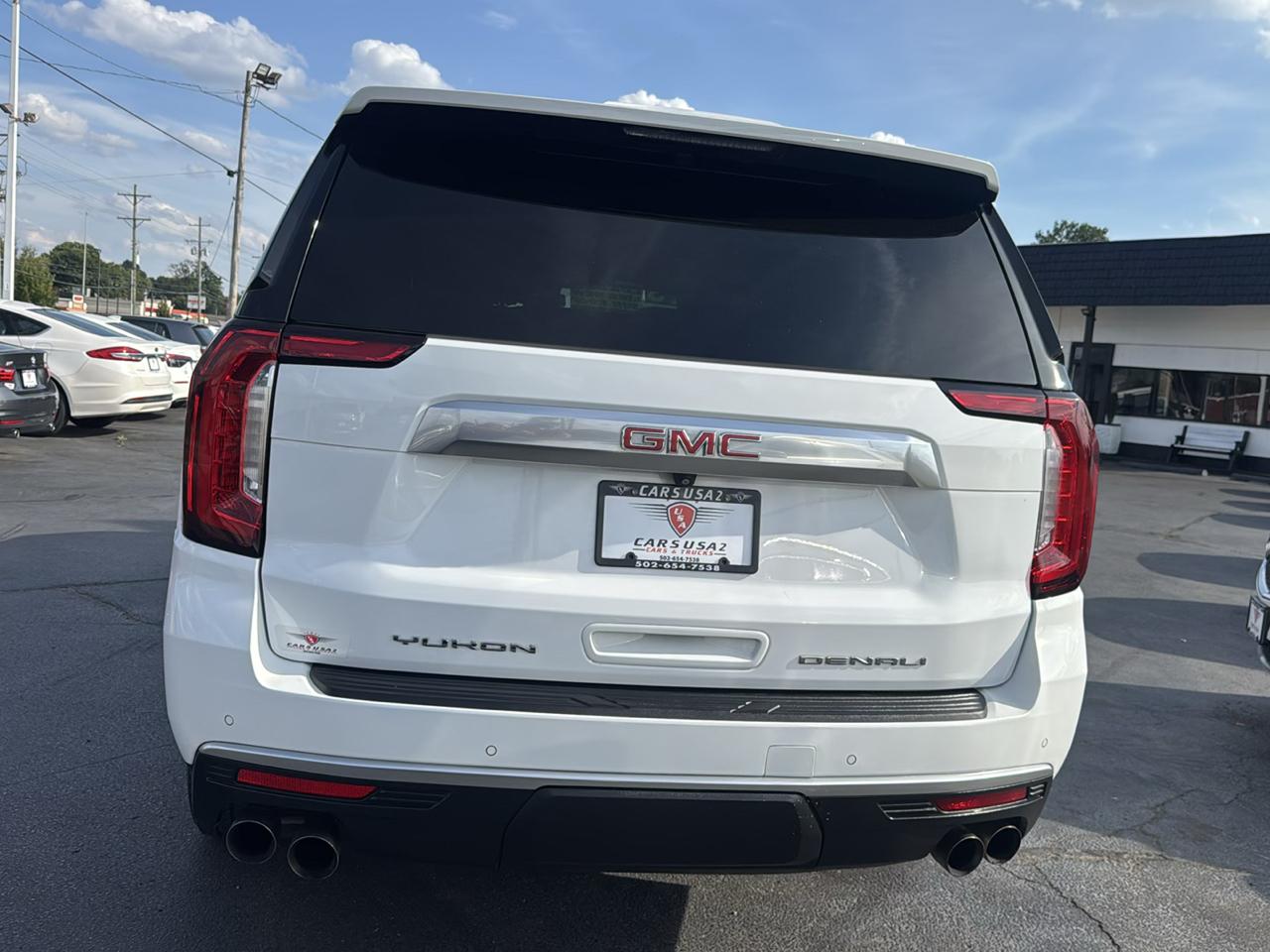 GMC Yukon XL Denali 4WD 2023