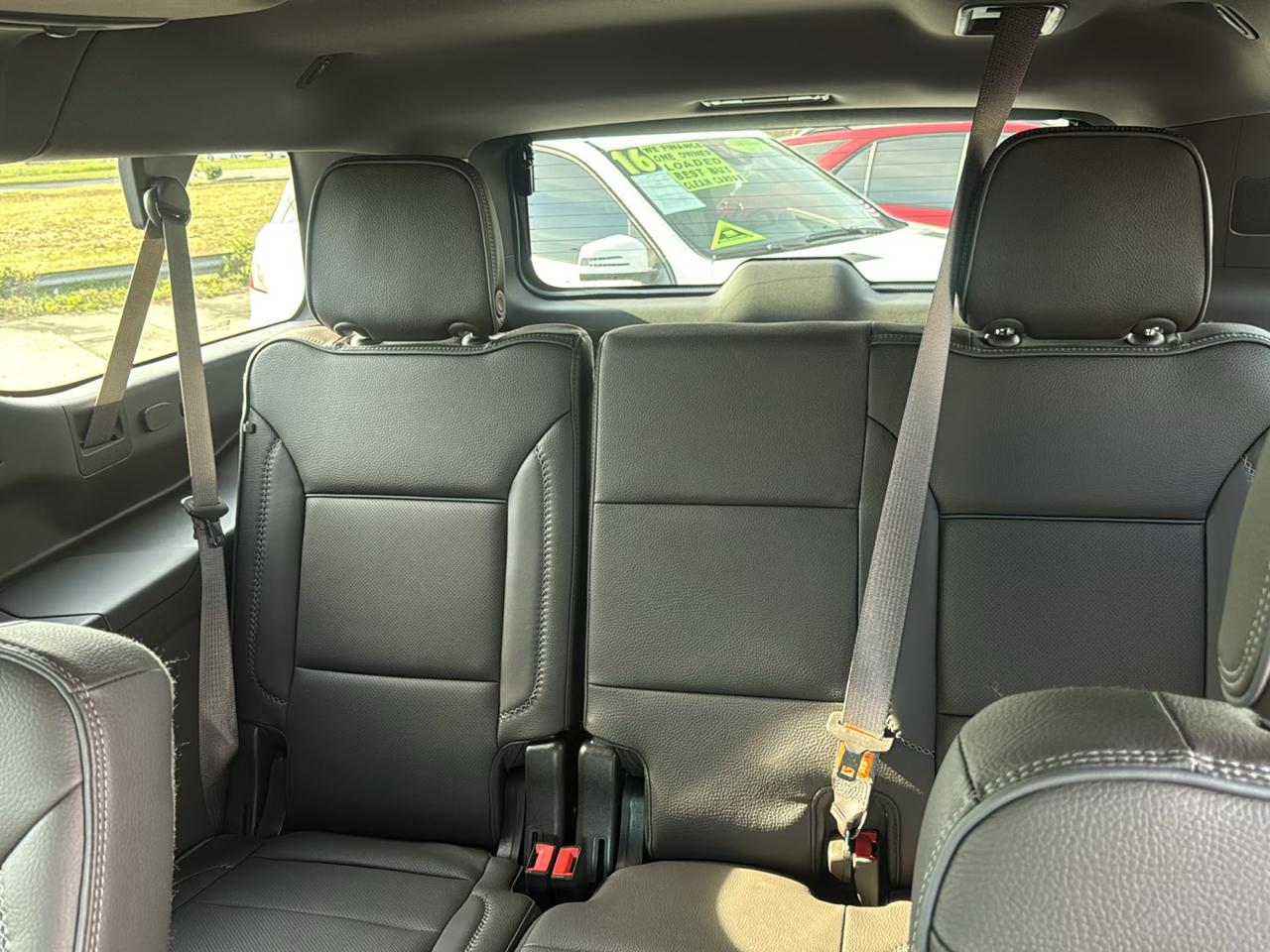 GMC Yukon XL Denali 4WD 2023