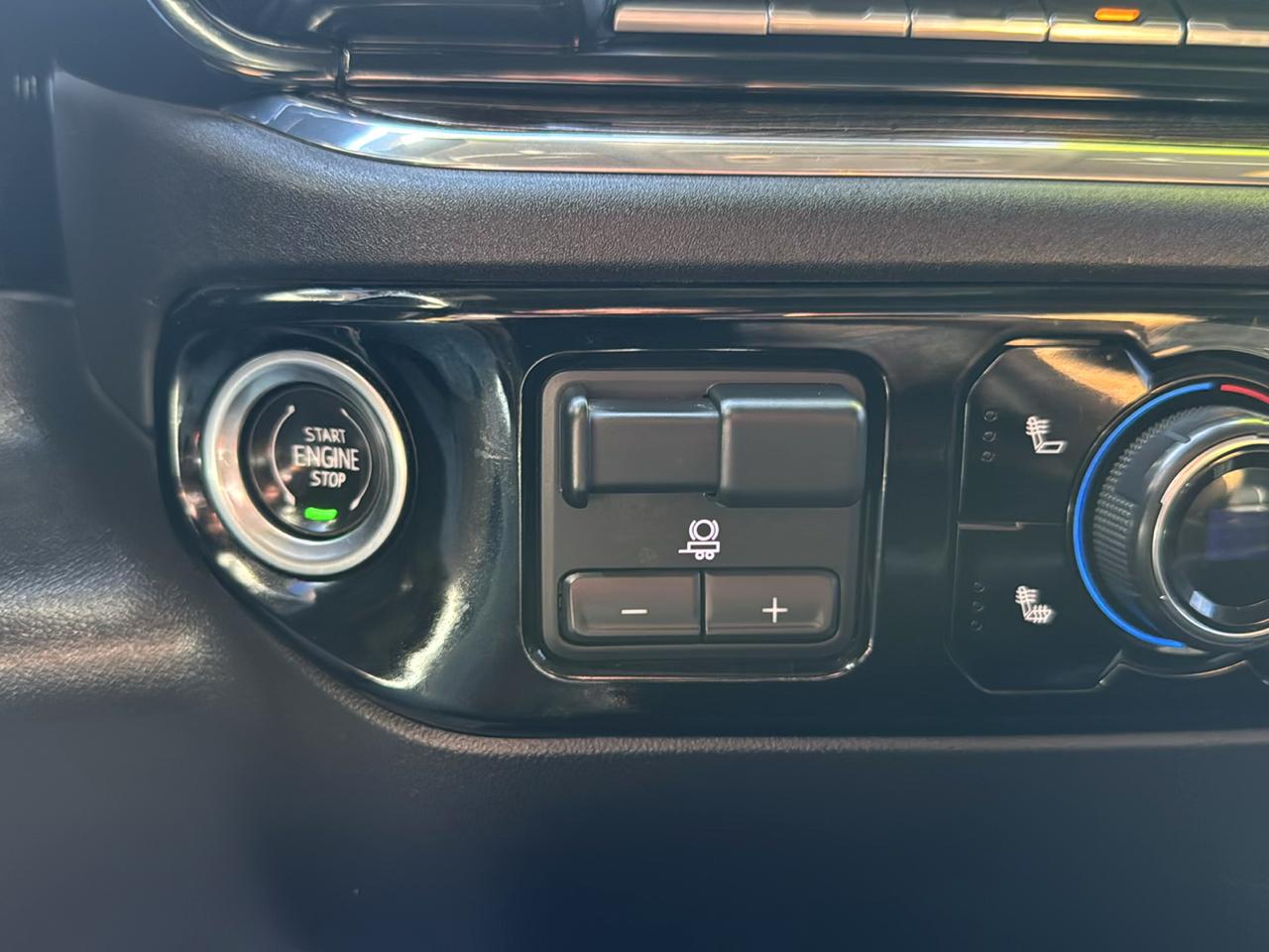 Chevrolet Silverado 1500 1LT Crew Cab 4WD 2023