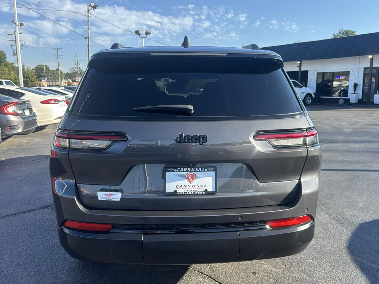 Jeep Grand Cherokee L Laredo 4WD 2023