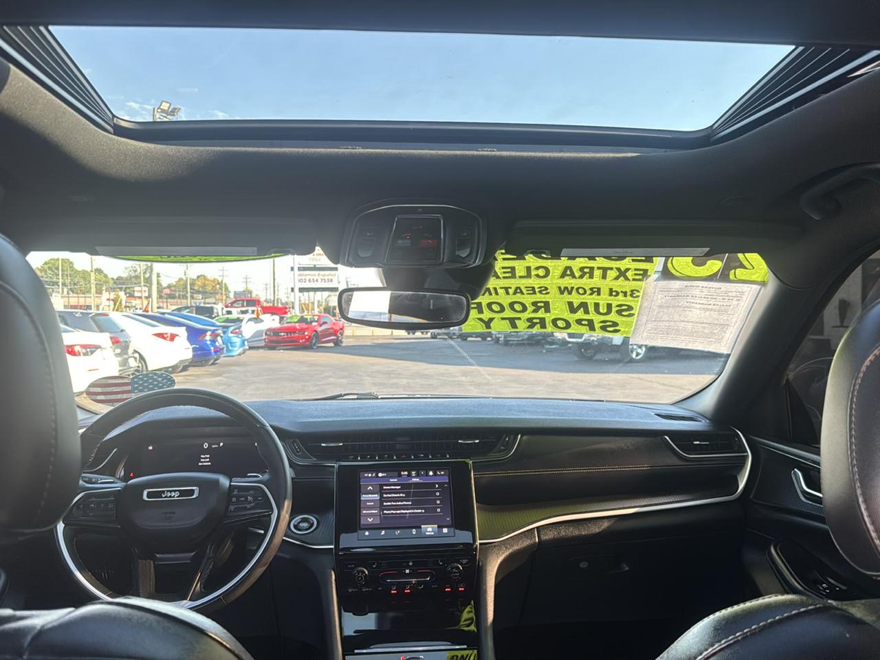 Jeep Grand Cherokee L Laredo 4WD 2023