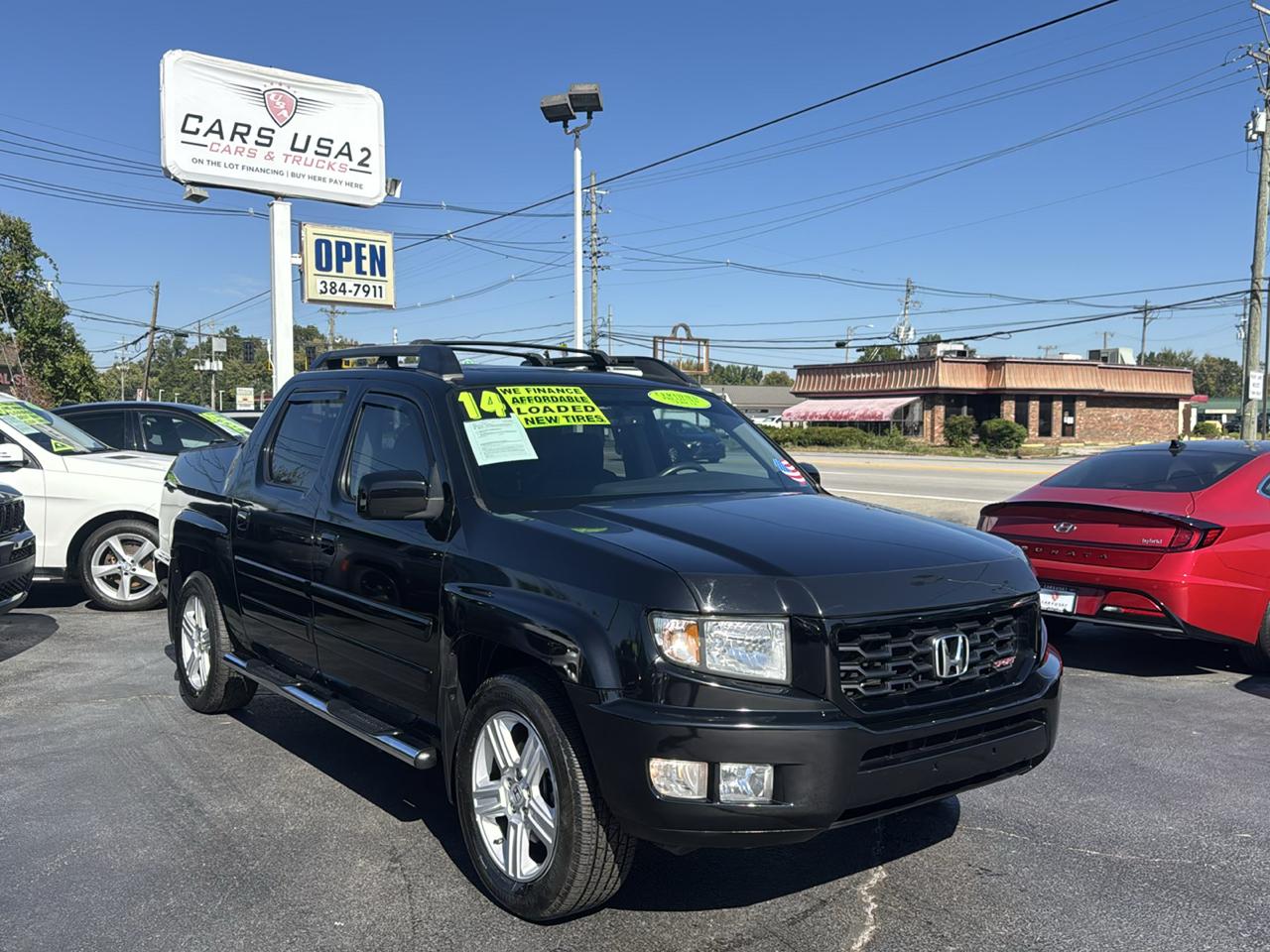 Honda Ridgeline RTL w/ Leather and Navigation 2014