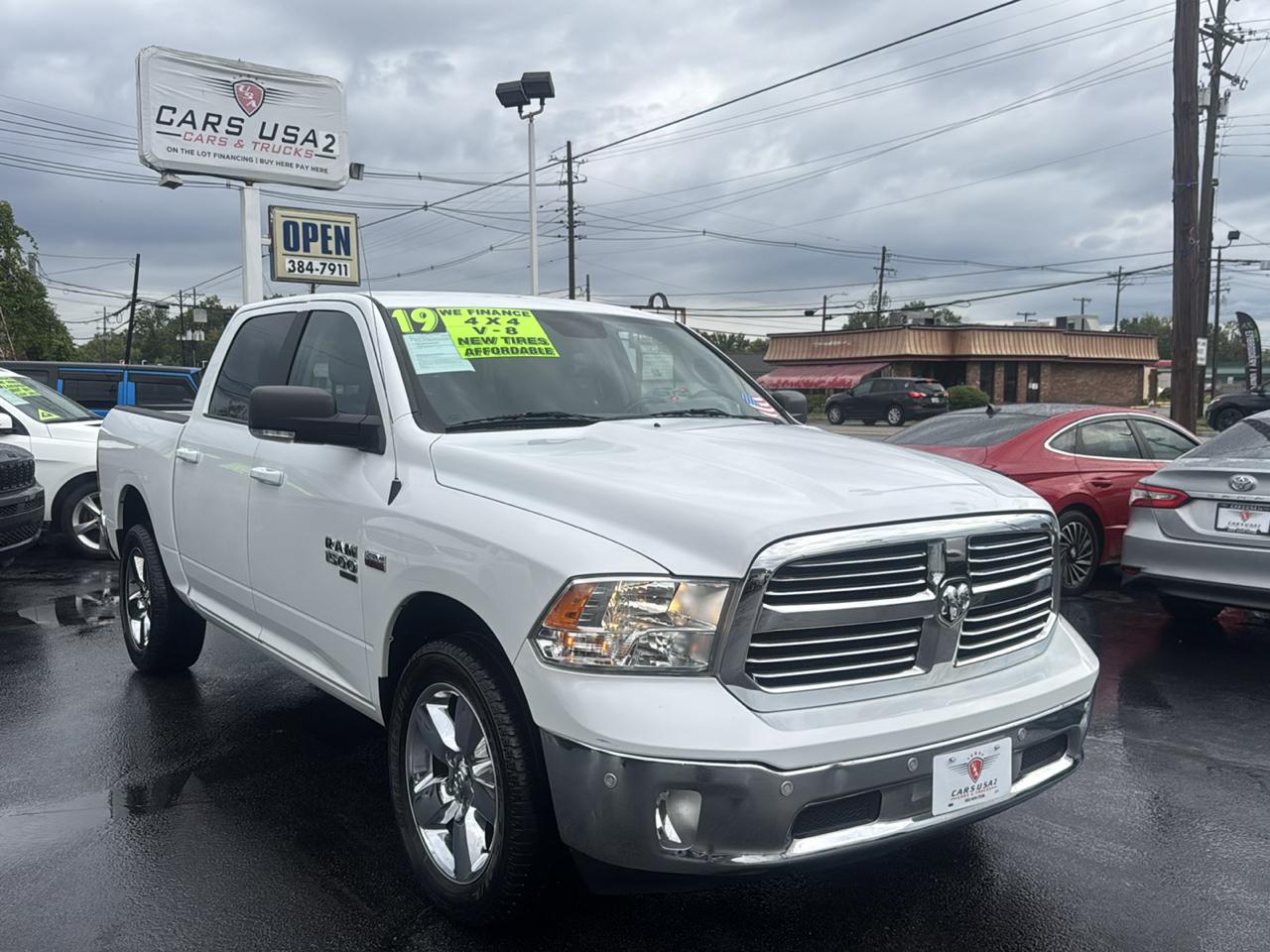 RAM 1500 Classic Tradesman Crew Cab SWB 4WD 2019