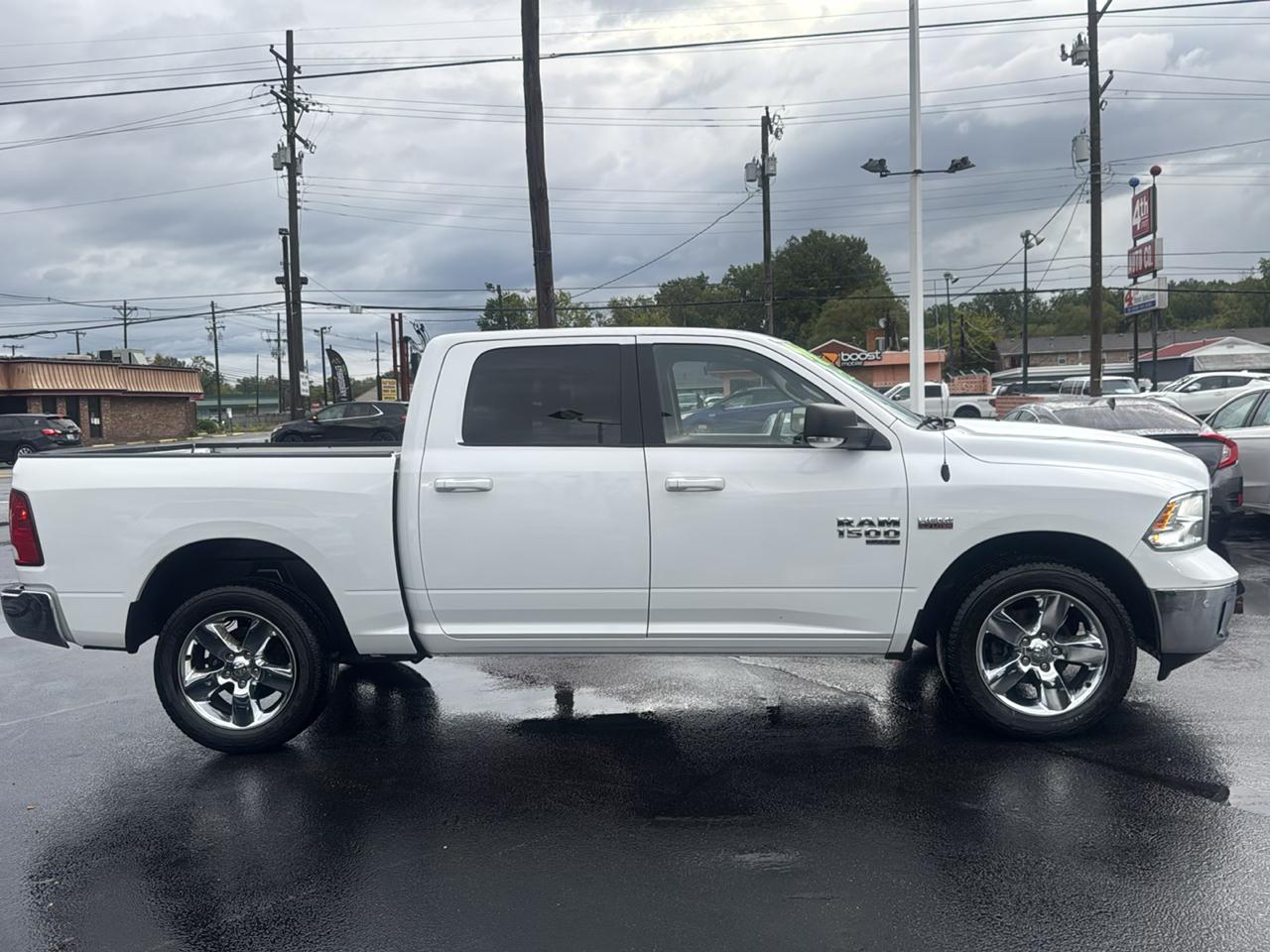 RAM 1500 Classic Tradesman Crew Cab SWB 4WD 2019