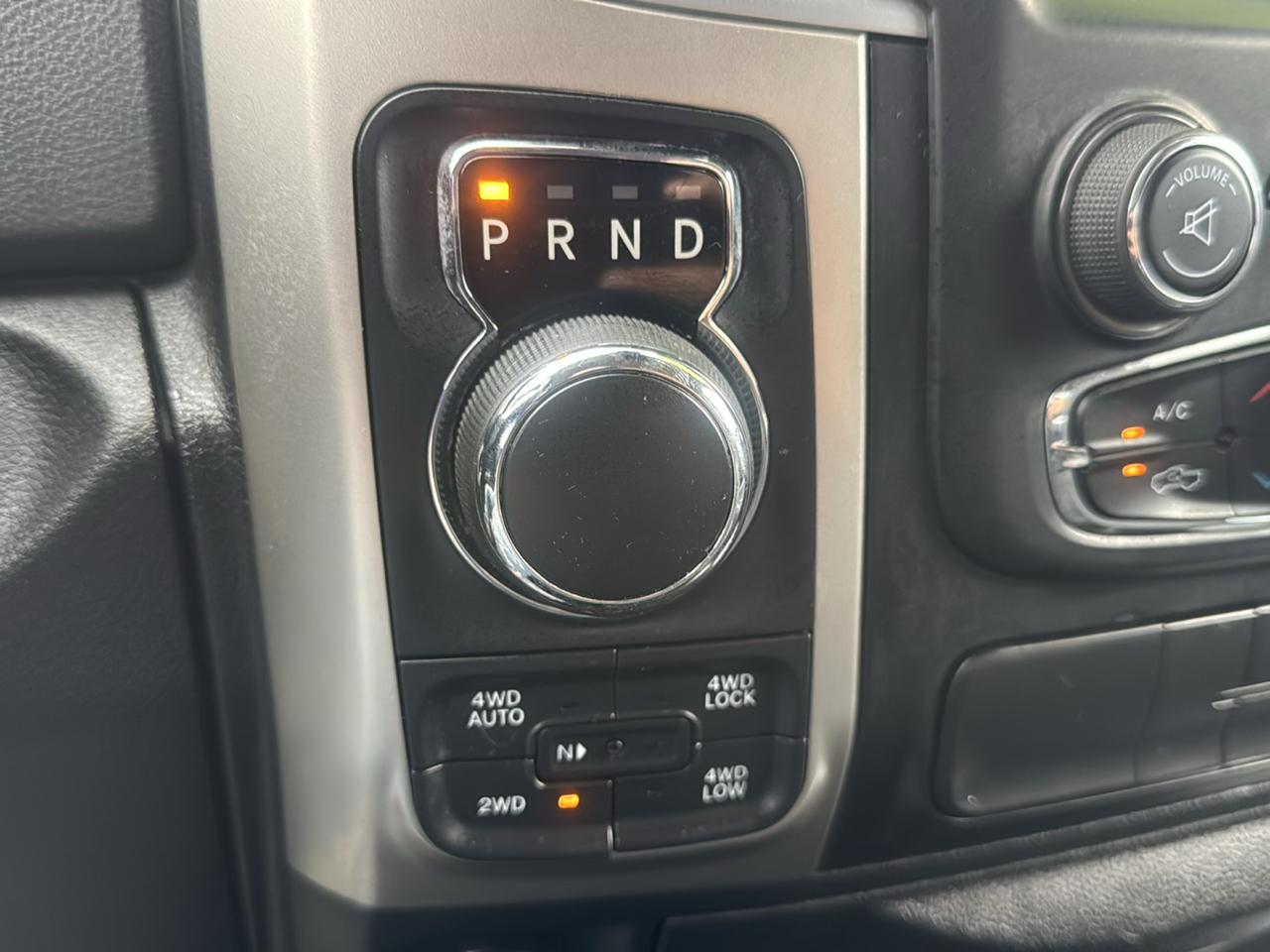 RAM 1500 Classic Tradesman Crew Cab SWB 4WD 2019