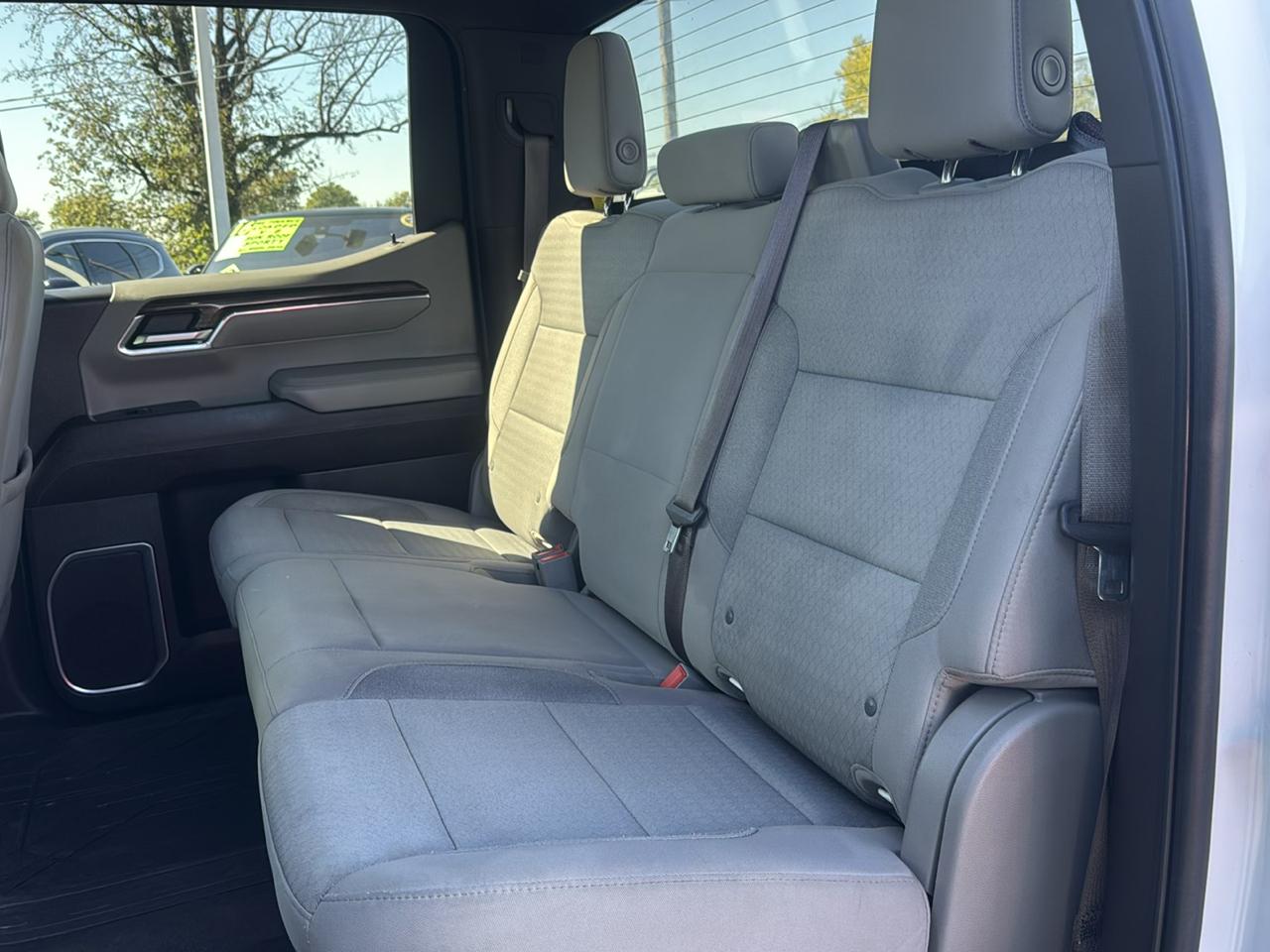 Chevrolet Silverado 1500 1LT Crew Cab 4WD 2023