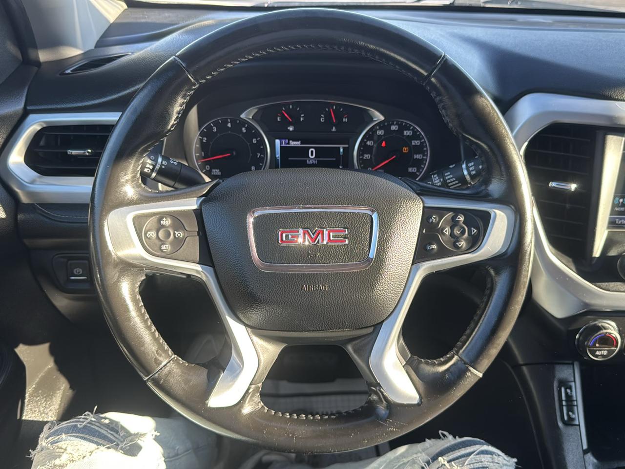 GMC Acadia SLT-1 AWD 2019