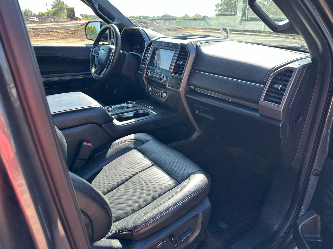 2018 Ford Expedition XLT photo 18